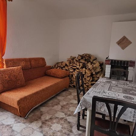 U Cerneho Orla Apartment Vidnava ภายนอก รูปภาพ