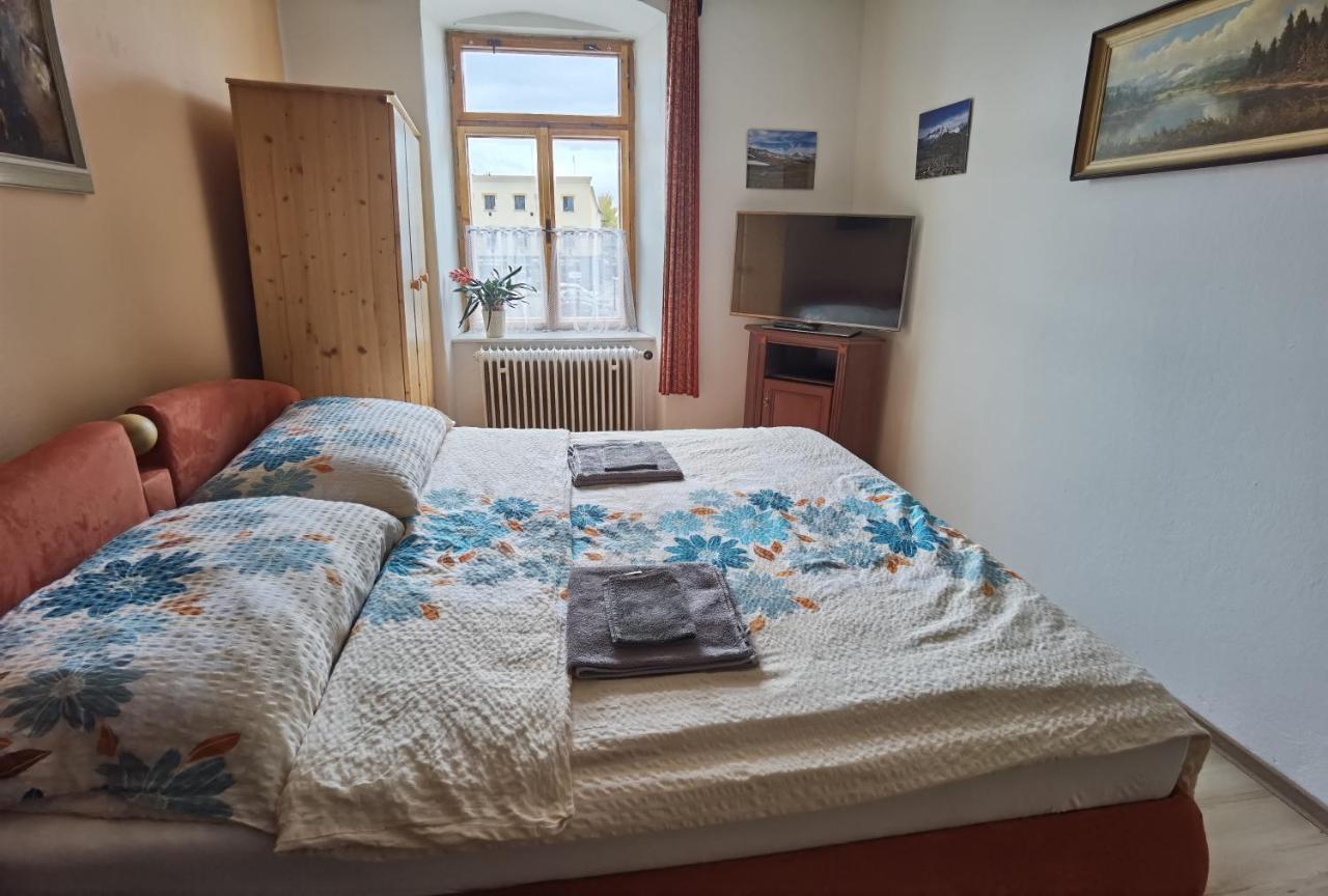 U Cerneho Orla Apartment Vidnava ภายนอก รูปภาพ